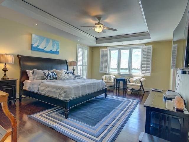 15. Condominiums for Sale at Ocean Club Estates, Paradise Island, Nassau and Paradise Island Bahamas