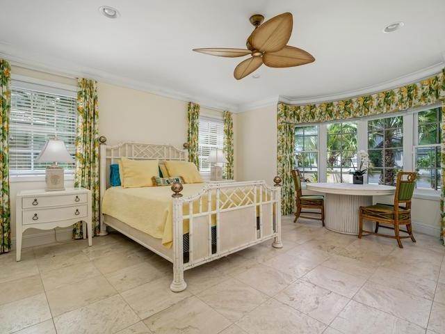 16. Single Family Homes for Sale at Ocean Club Estates, Paradise Island, Nassau and Paradise Island Bahamas