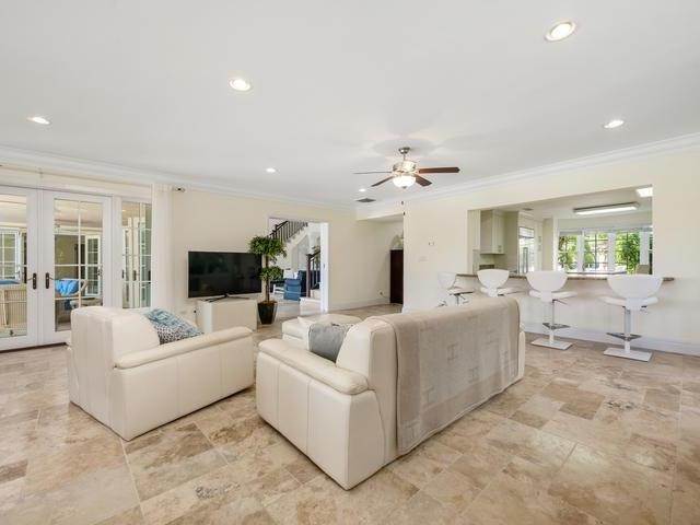 8. Single Family Homes for Sale at Ocean Club Estates, Paradise Island, Nassau and Paradise Island Bahamas