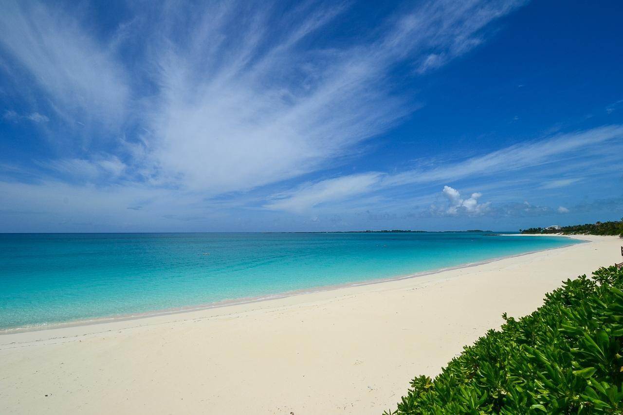14. Condominiums for Sale at Paradise Island, Nassau and Paradise Island Bahamas