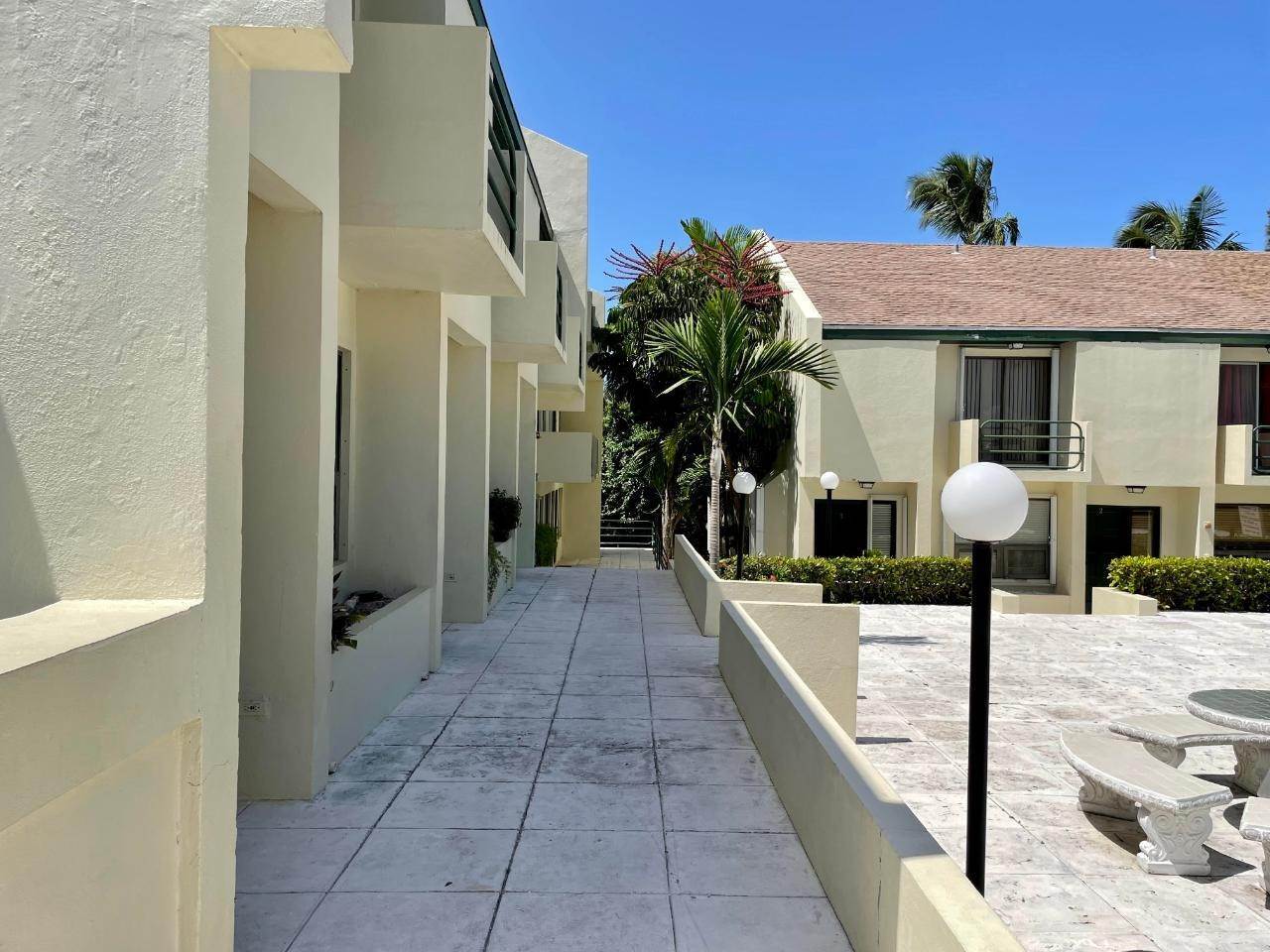 4. Condominiums for Sale at Monte Carlo, Paradise Island, Nassau and Paradise Island Bahamas