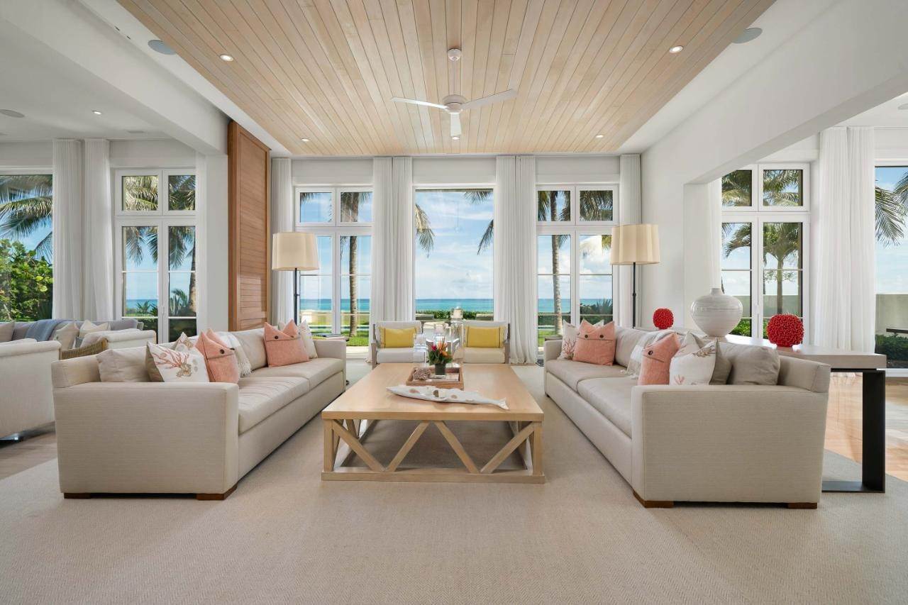 6. Single Family Homes for Sale at Paradise Island, Nassau and Paradise Island Bahamas