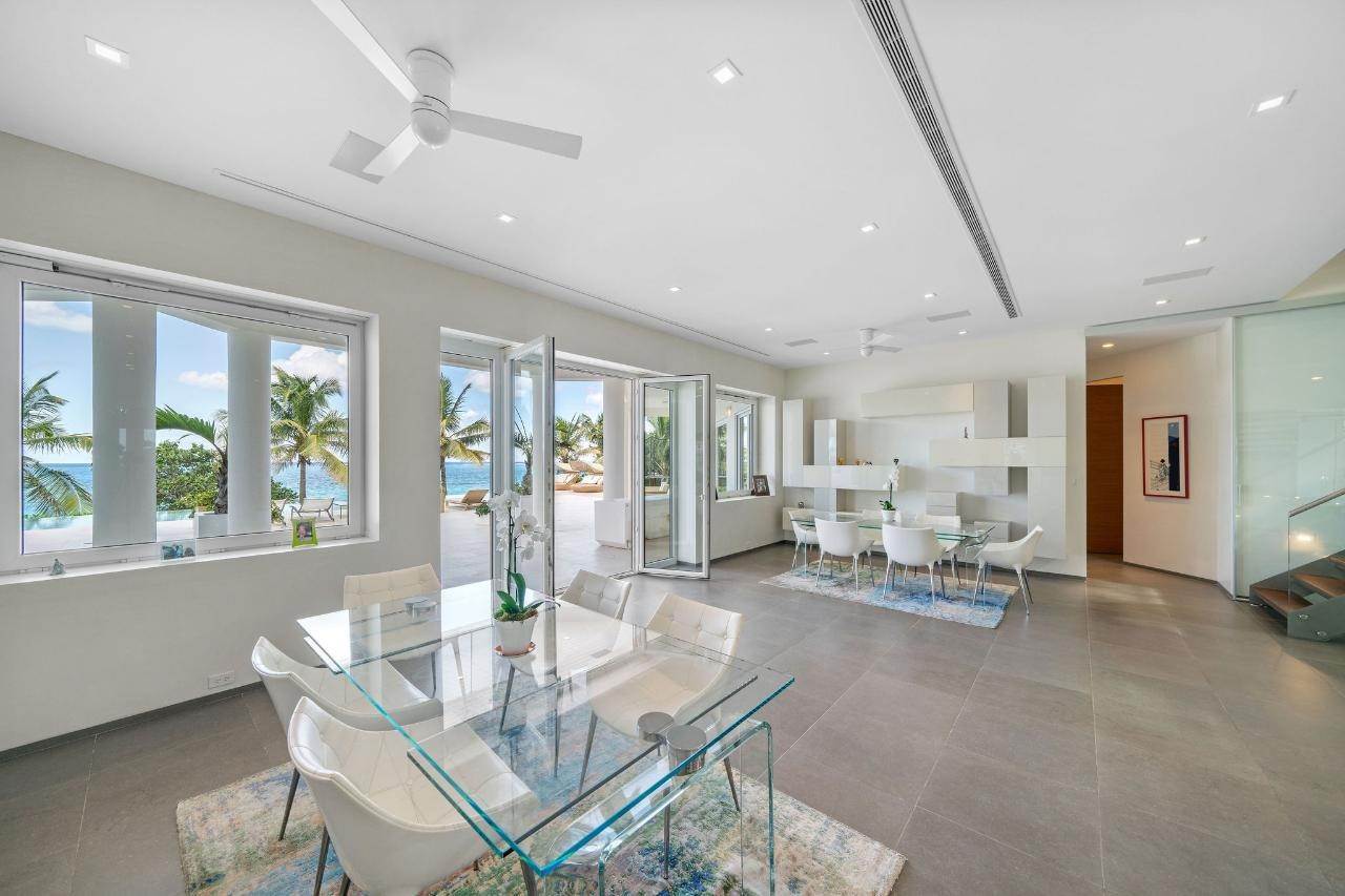 15. Single Family Homes for Sale at Ocean Club Estates, Paradise Island, Nassau and Paradise Island Bahamas
