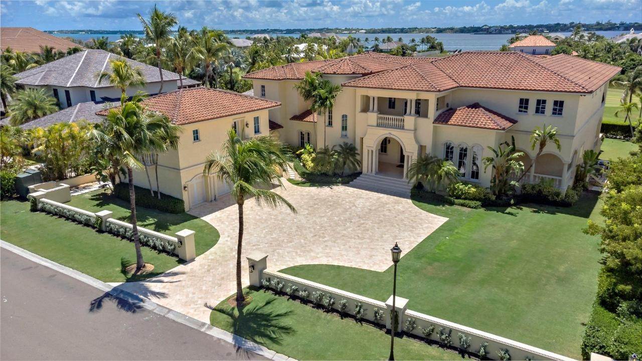 1. Single Family Homes for Sale at Ocean Club Estates, Paradise Island, Nassau and Paradise Island Bahamas