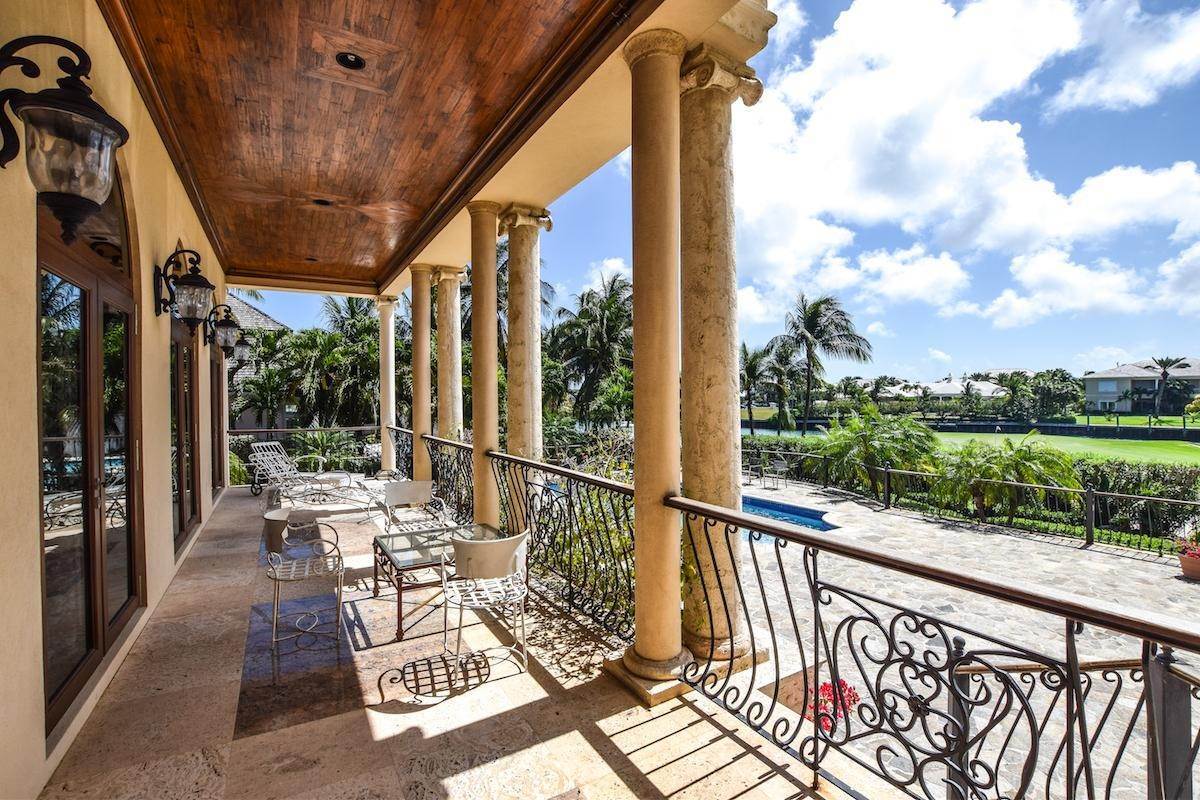 9. Single Family Homes for Sale at Ocean Club Estates, Paradise Island, Nassau and Paradise Island Bahamas