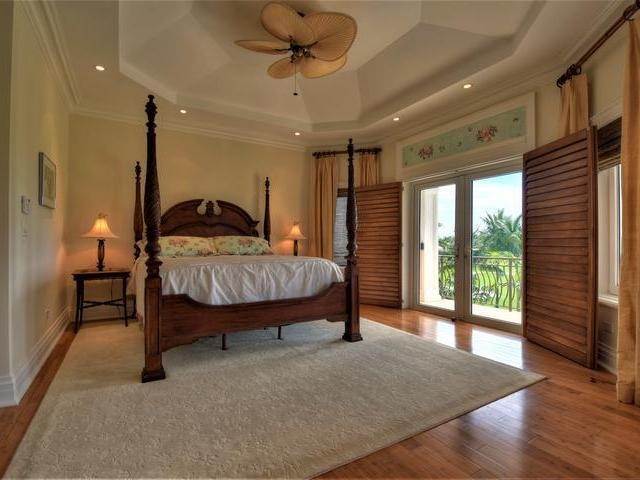 11. Single Family Homes for Sale at Ocean Club Estates, Paradise Island, Nassau and Paradise Island Bahamas
