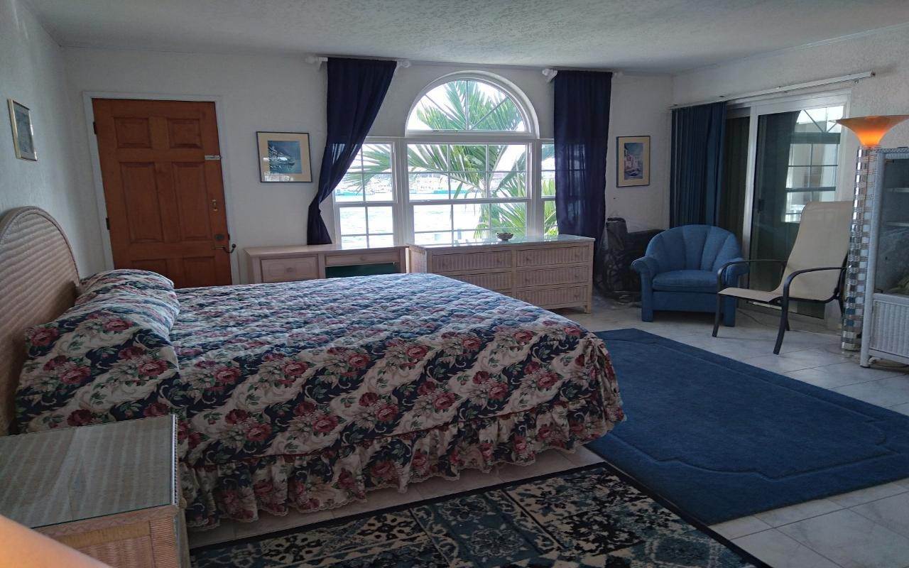 6. Condominiums for Sale at Casa Del Sol, Paradise Island, Nassau and Paradise Island Bahamas