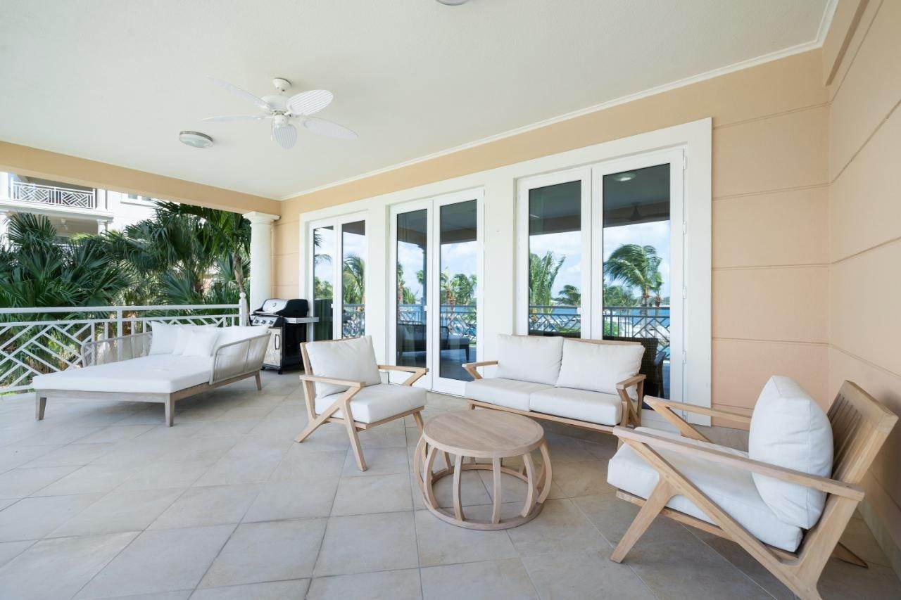 17. Condominiums for Sale at Ocean Club Estates, Paradise Island, Nassau and Paradise Island Bahamas