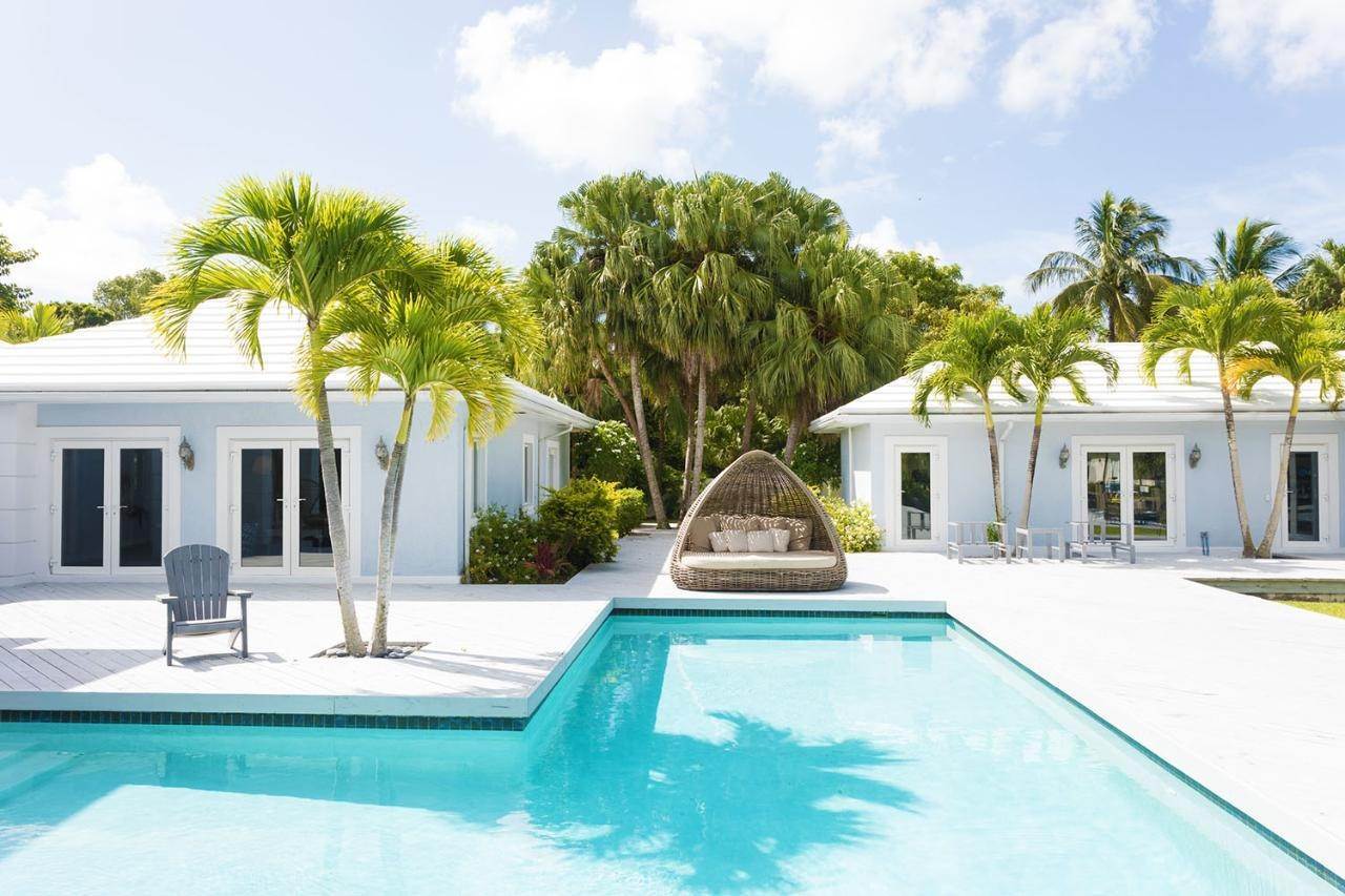 8. Single Family Homes for Sale at Lyford Cay, Nassau and Paradise Island Bahamas