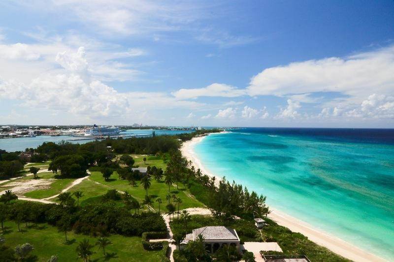 11. Condominiums for Sale at Paradise Island, Nassau and Paradise Island Bahamas