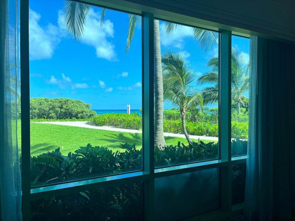 6. Condominiums for Sale at Paradise Island, Nassau and Paradise Island Bahamas