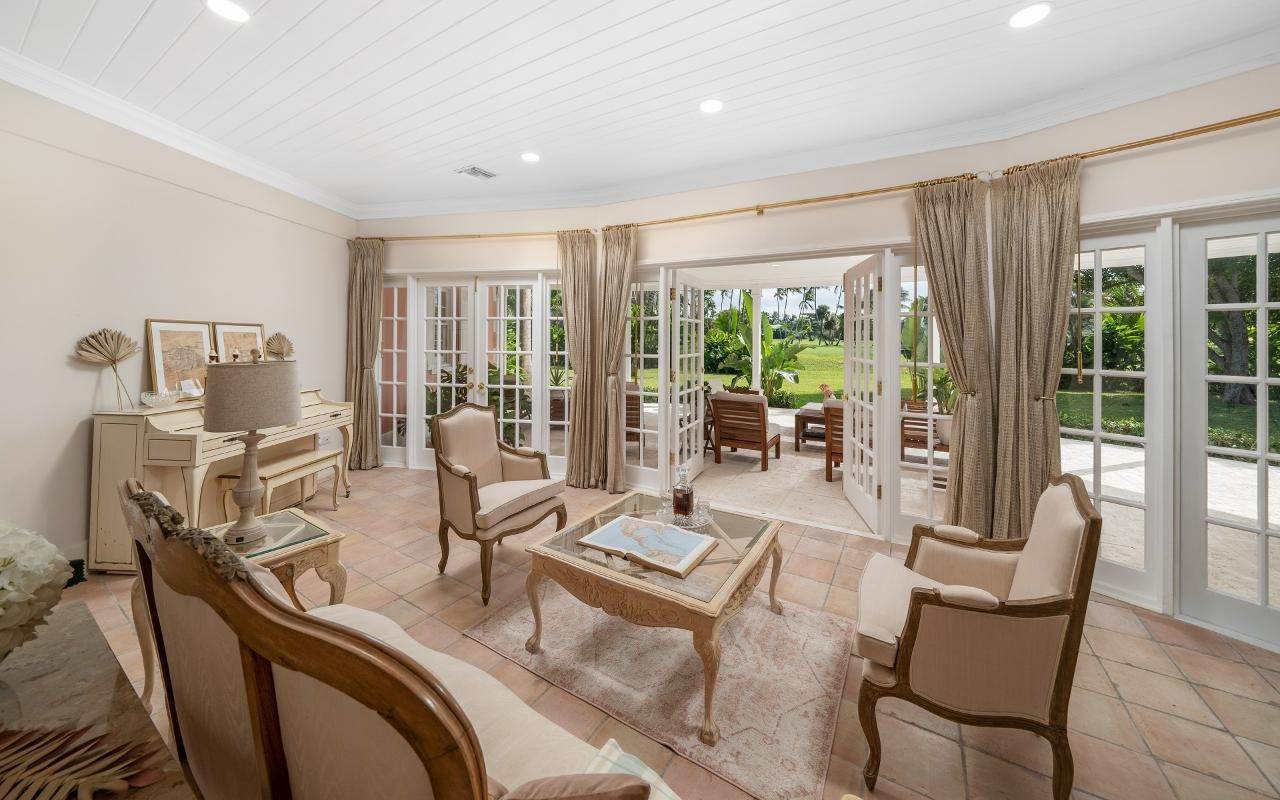 4. Single Family Homes for Sale at Lyford Cay, Nassau and Paradise Island Bahamas