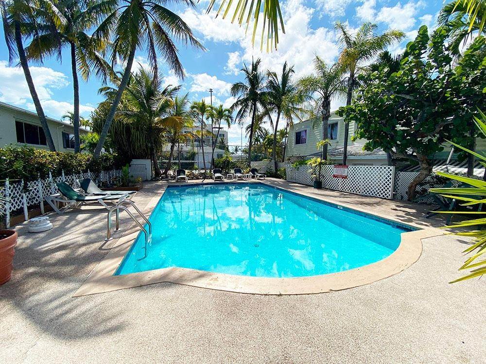 13. Condominiums for Sale at Paradise Island, Nassau and Paradise Island Bahamas