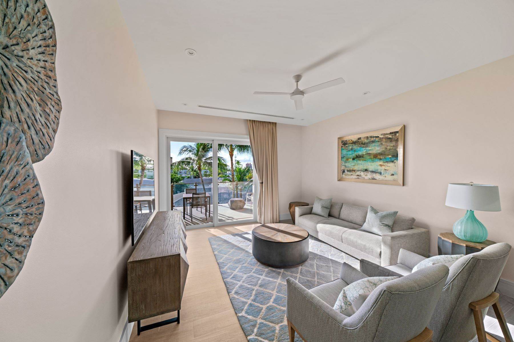 9. Condominiums for Sale at Penthouse 5 at Thirty Six Thirty Six, Paradise Island, Nassau and Paradise Island Bahamas