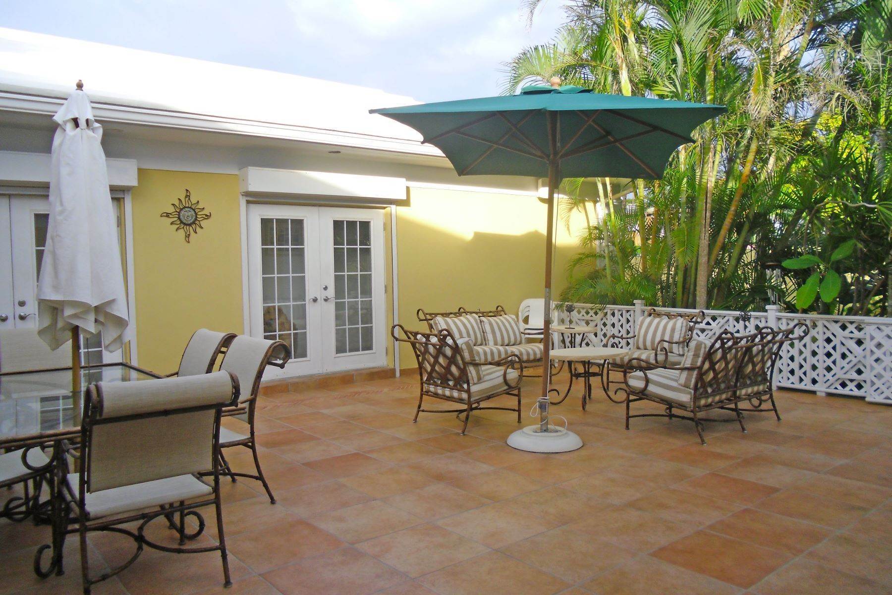 14. Single Family Homes at Sunshine House in Vista Marina Vista Marina, West Bay Street, Nassau and Paradise Island Bahamas