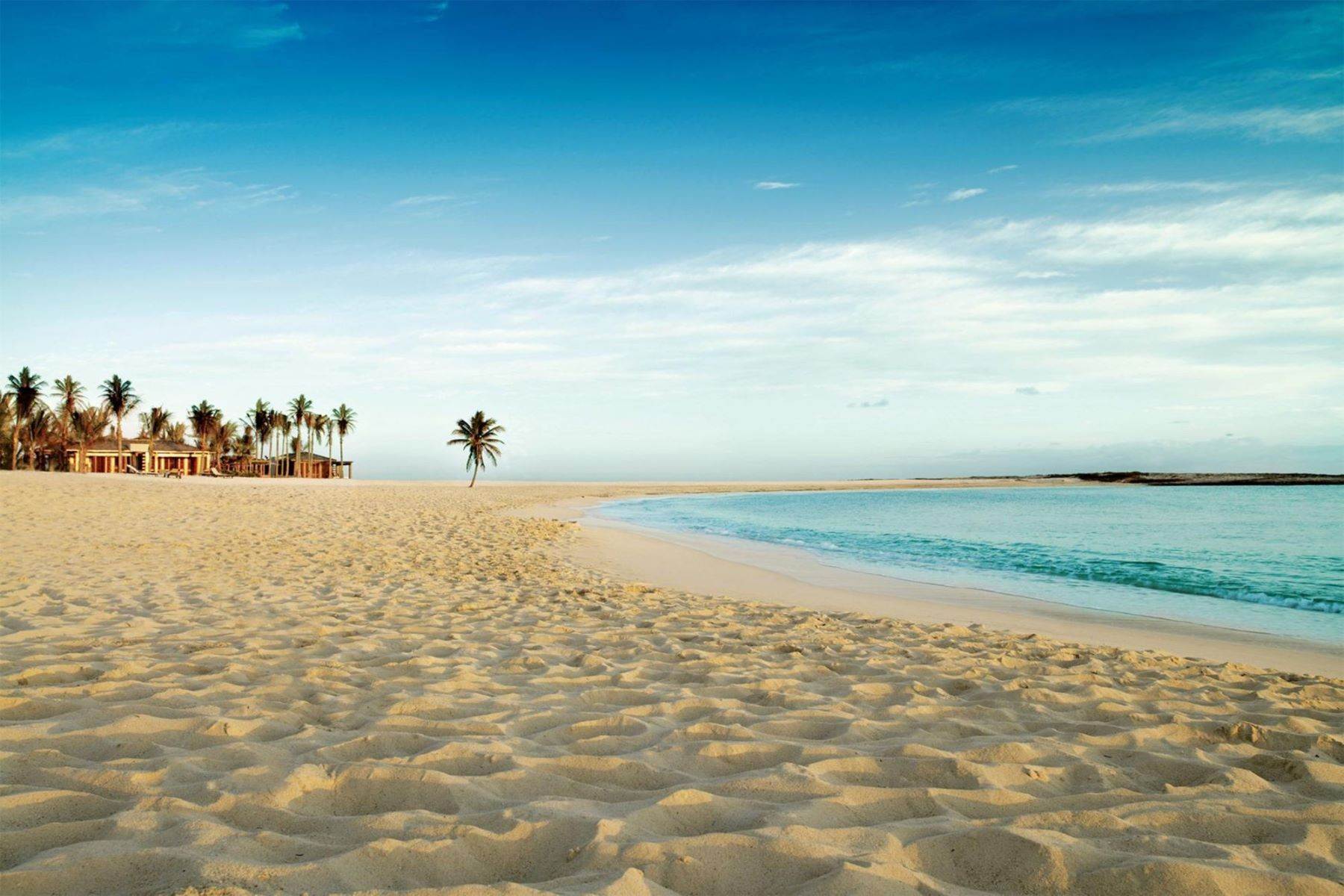 10. Condominiums for Sale at Paradise Island, Nassau and Paradise Island Bahamas