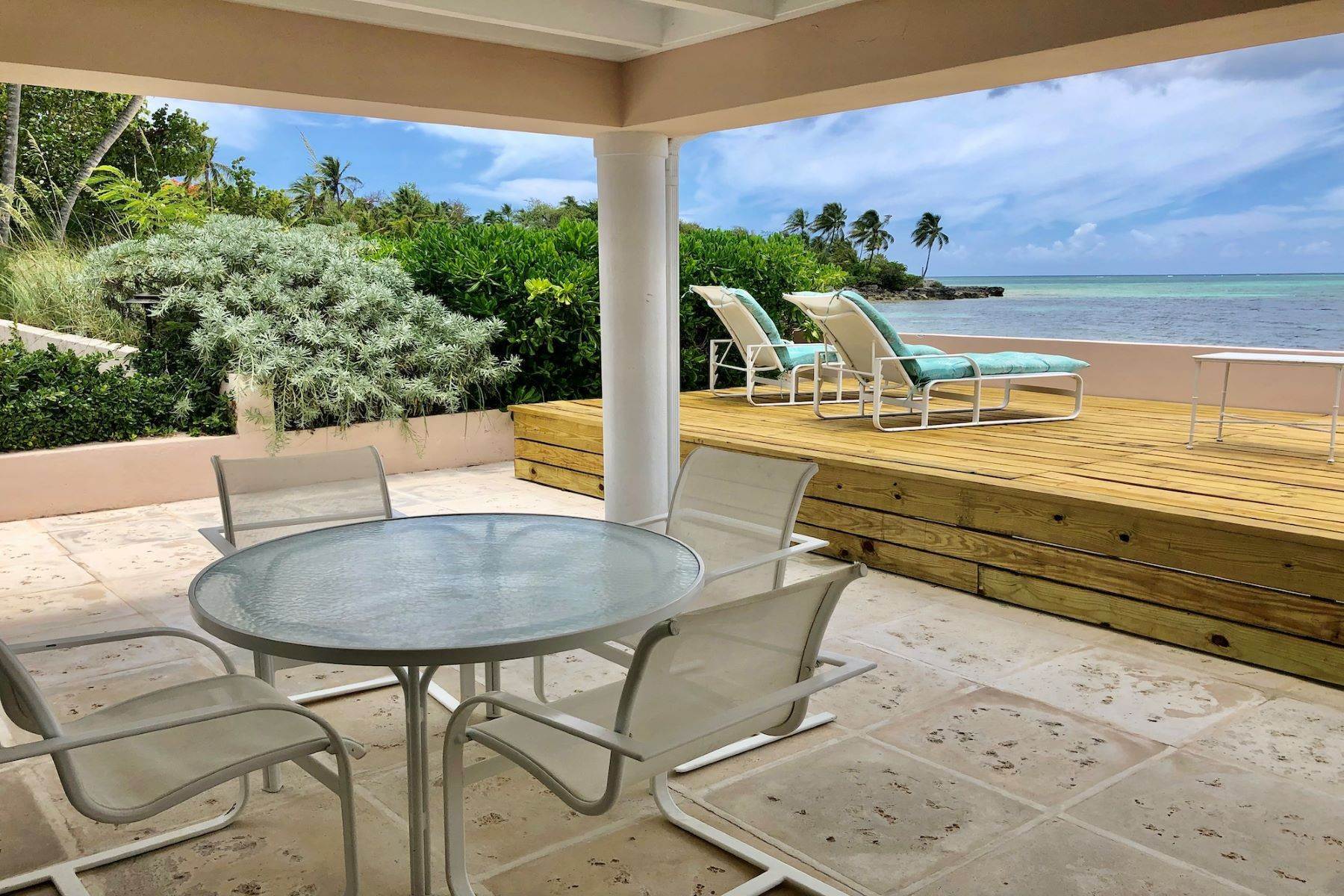 17. Vacation Rentals at Tralala, Lyford Cay Lyford Cay, Nassau and Paradise Island Bahamas