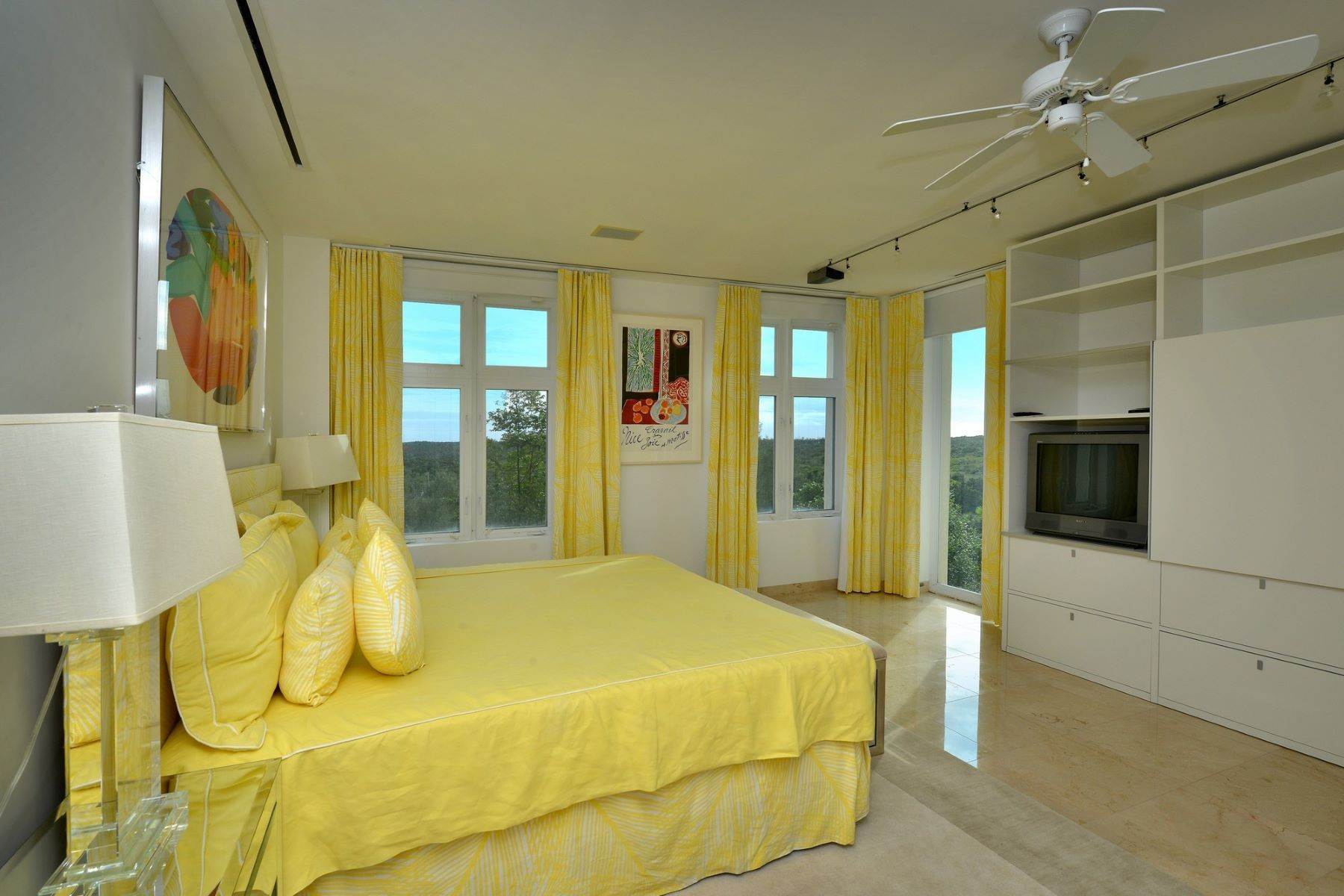 7. Condominiums at Lyford Cay, Nassau and Paradise Island Bahamas
