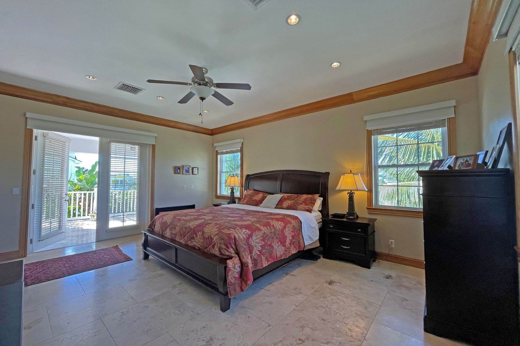 14. Single Family Homes for Sale at Sandyport, Cable Beach, Nassau and Paradise Island Bahamas
