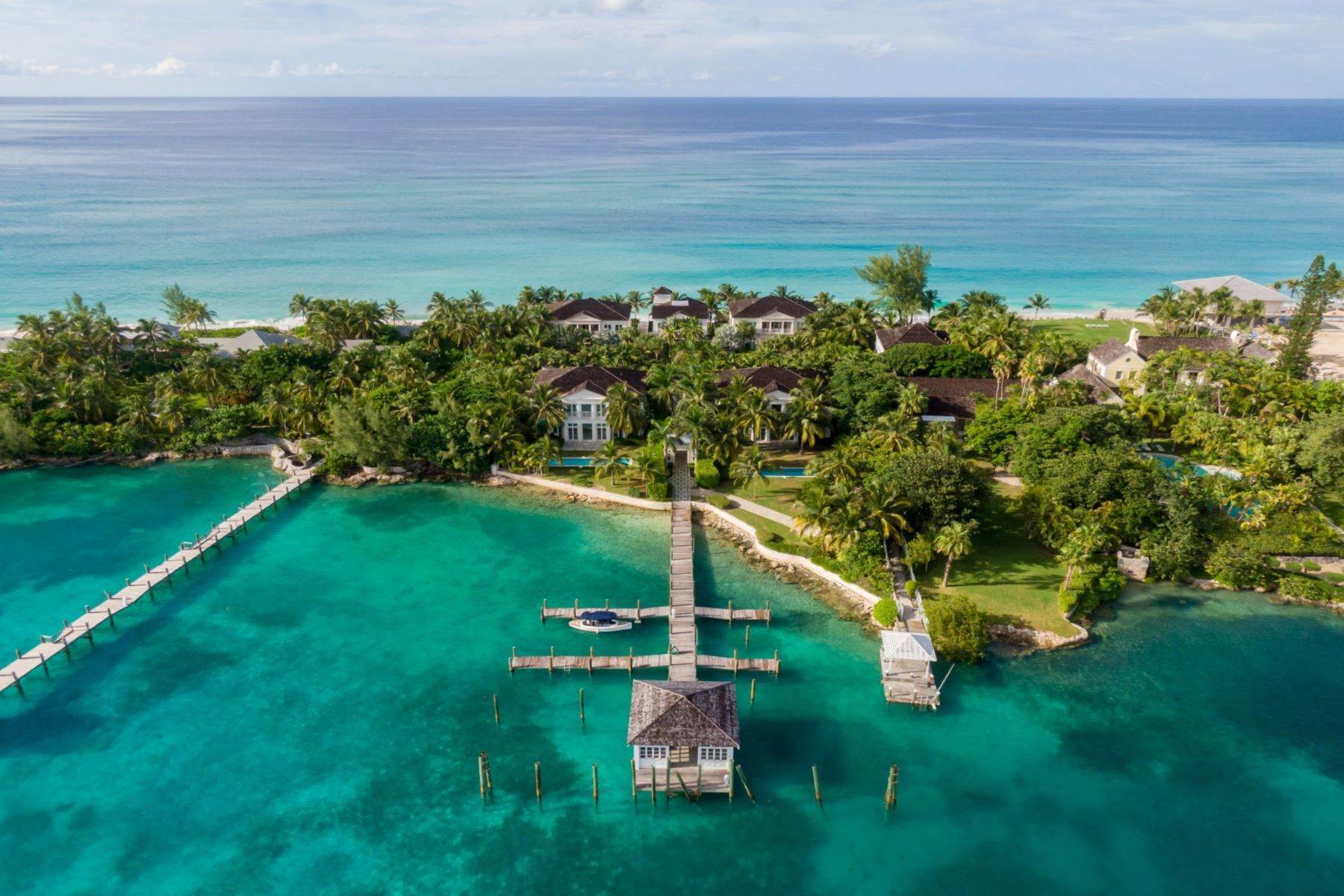 2. Single Family Homes for Sale at Beach House Villa 3 Paradise Island, Nassau and Paradise Island Bahamas