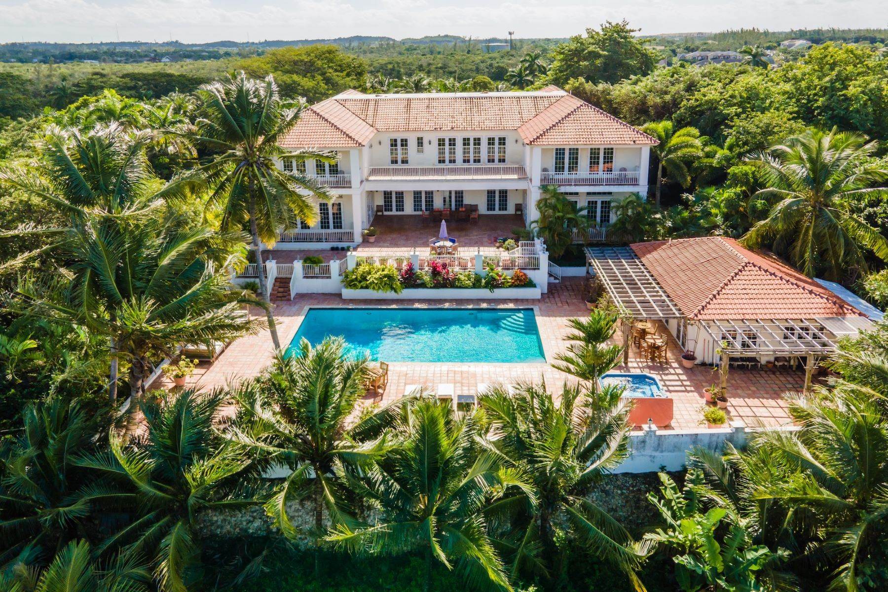 3. Single Family Homes for Sale at Prospect Ridge, Nassau and Paradise Island Bahamas