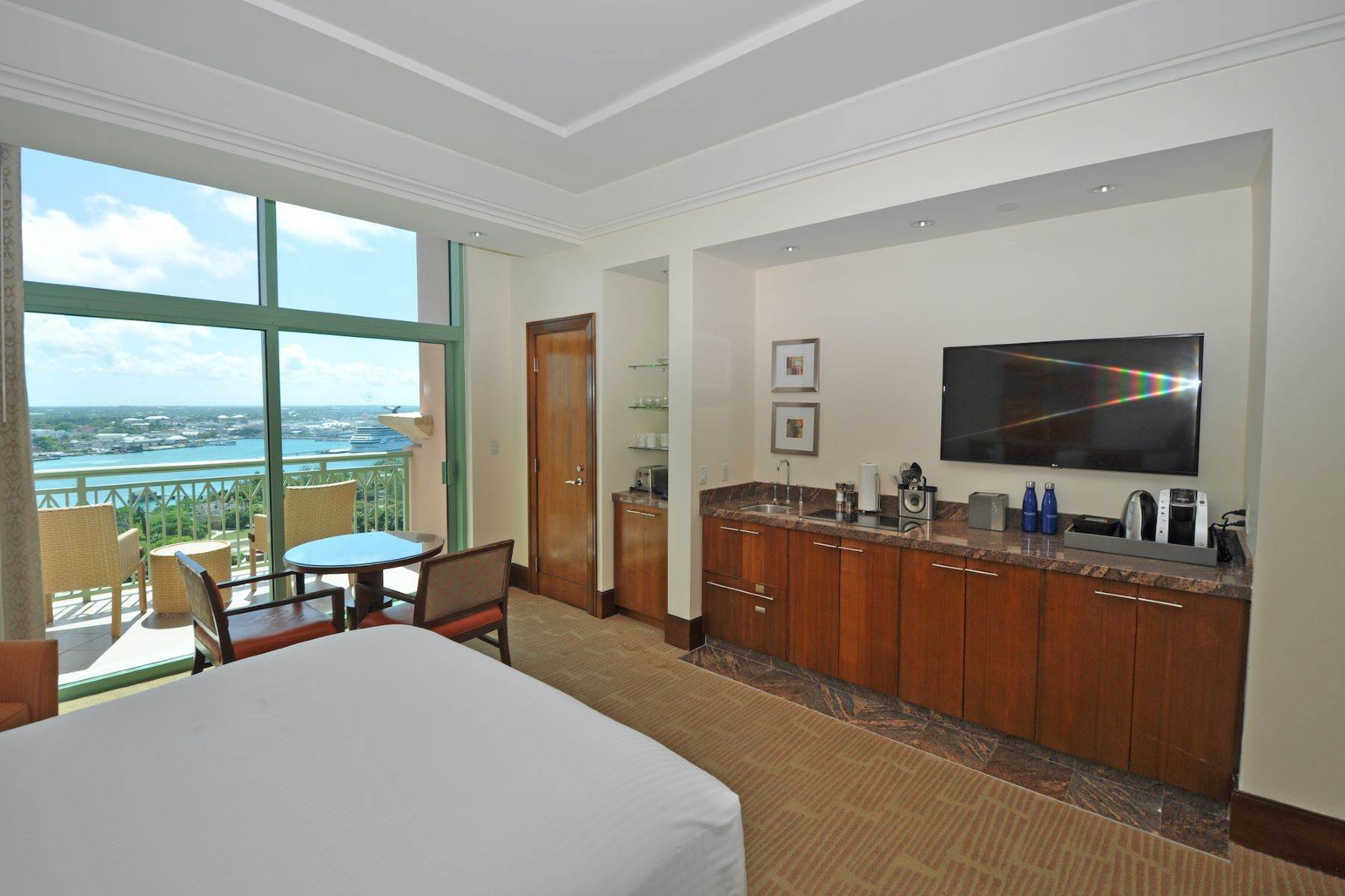 28. Condominiums for Sale at The Reef 22-917 & 919 Penthouse The Reef At Atlantis, Paradise Island, Nassau and Paradise Island Bahamas