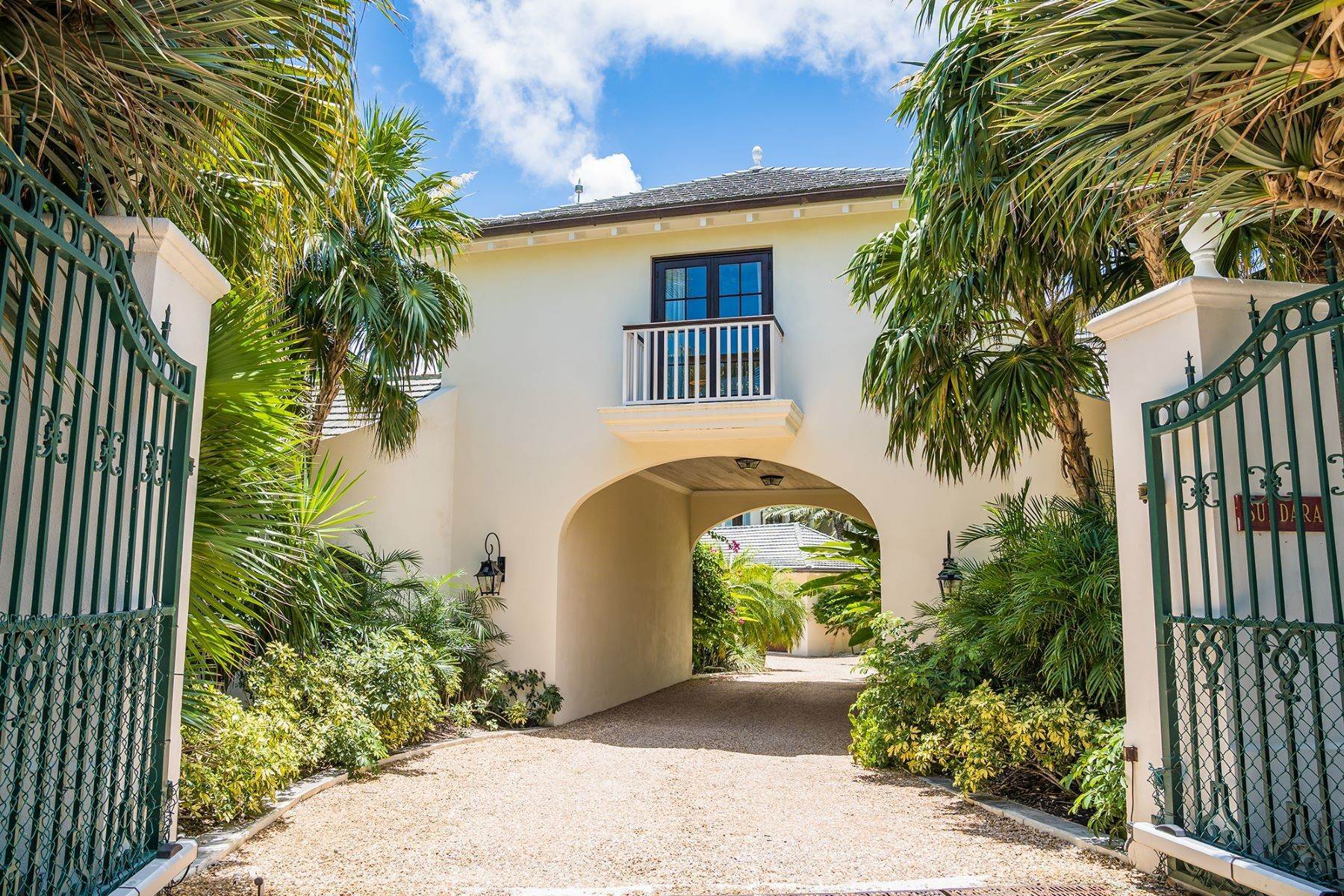 38. Single Family Homes for Sale at Sundara, Ocean Club Estates Ocean Club Estates, Paradise Island, Nassau and Paradise Island Bahamas