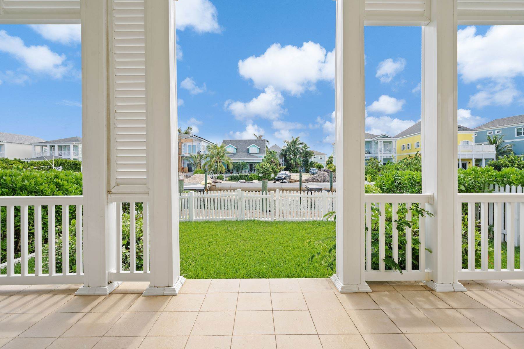 19. Single Family Homes for Sale at Sandyport, Cable Beach, Nassau and Paradise Island Bahamas