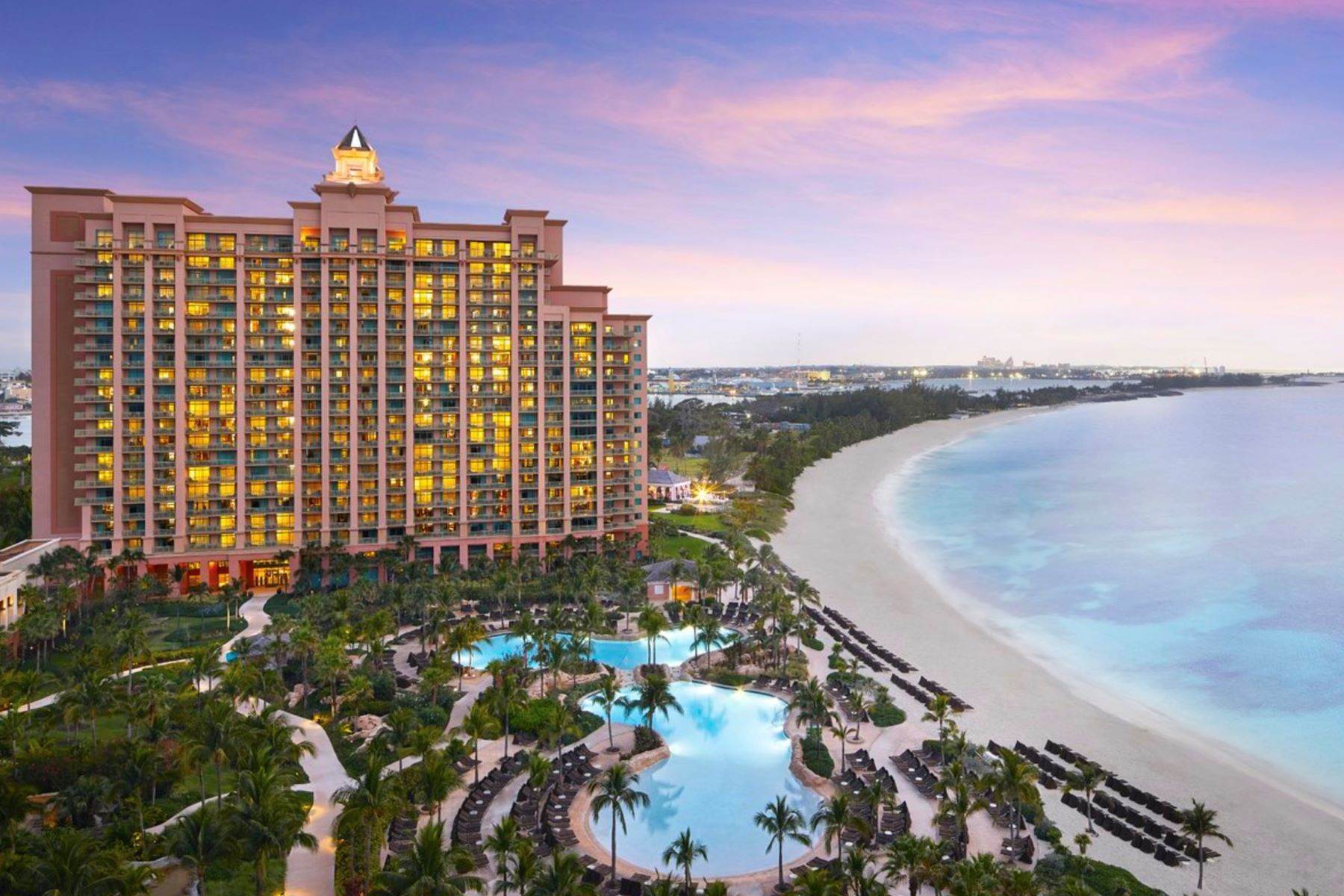 3. Condominiums for Sale at The Reef at Atlantis 20-902 Paradise Island, Nassau and Paradise Island Bahamas