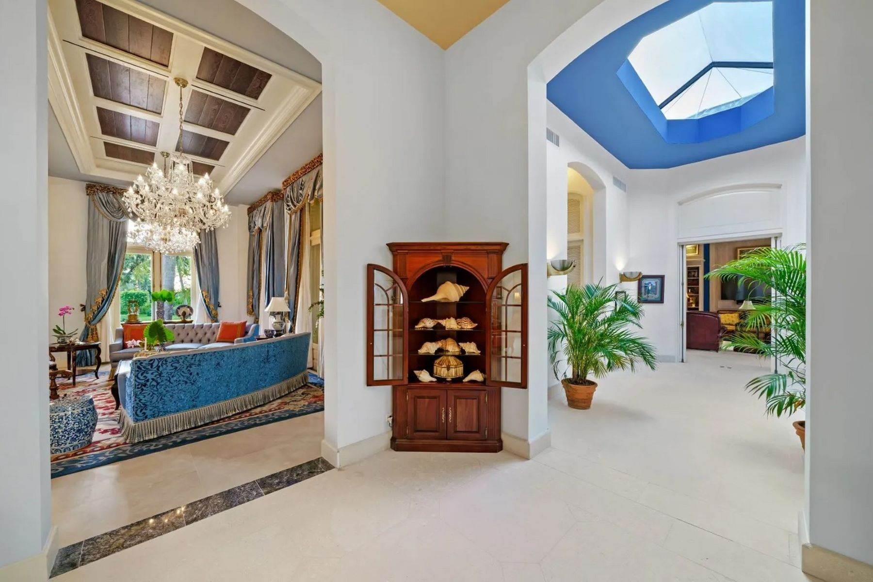12. Single Family Homes for Sale at Lyford Cay, Nassau and Paradise Island Bahamas