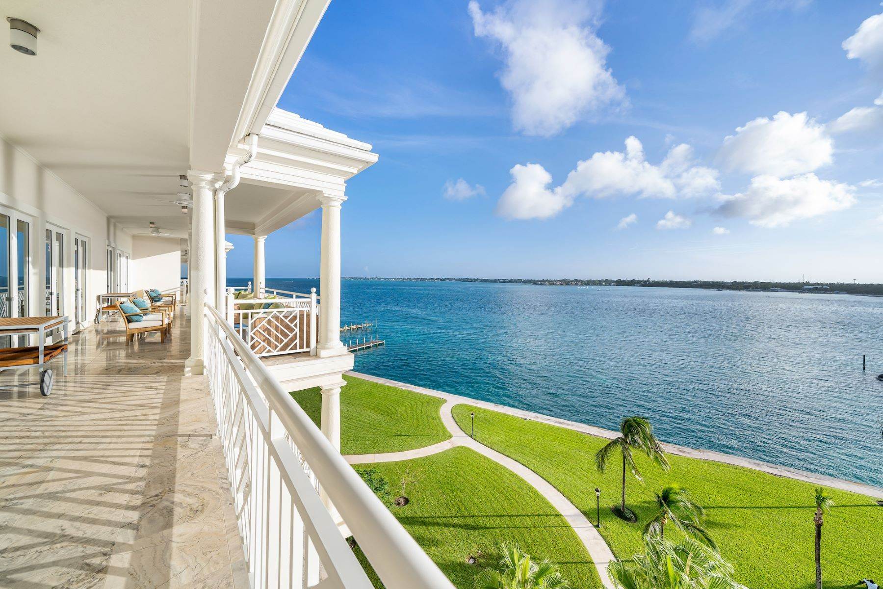 Single Family Homes for Sale at Penthouse Ocean Club Residences & Marina A6.2 Ocean Club Residences and Marina, Paradise Island, Nassau and Paradise Island Bahamas