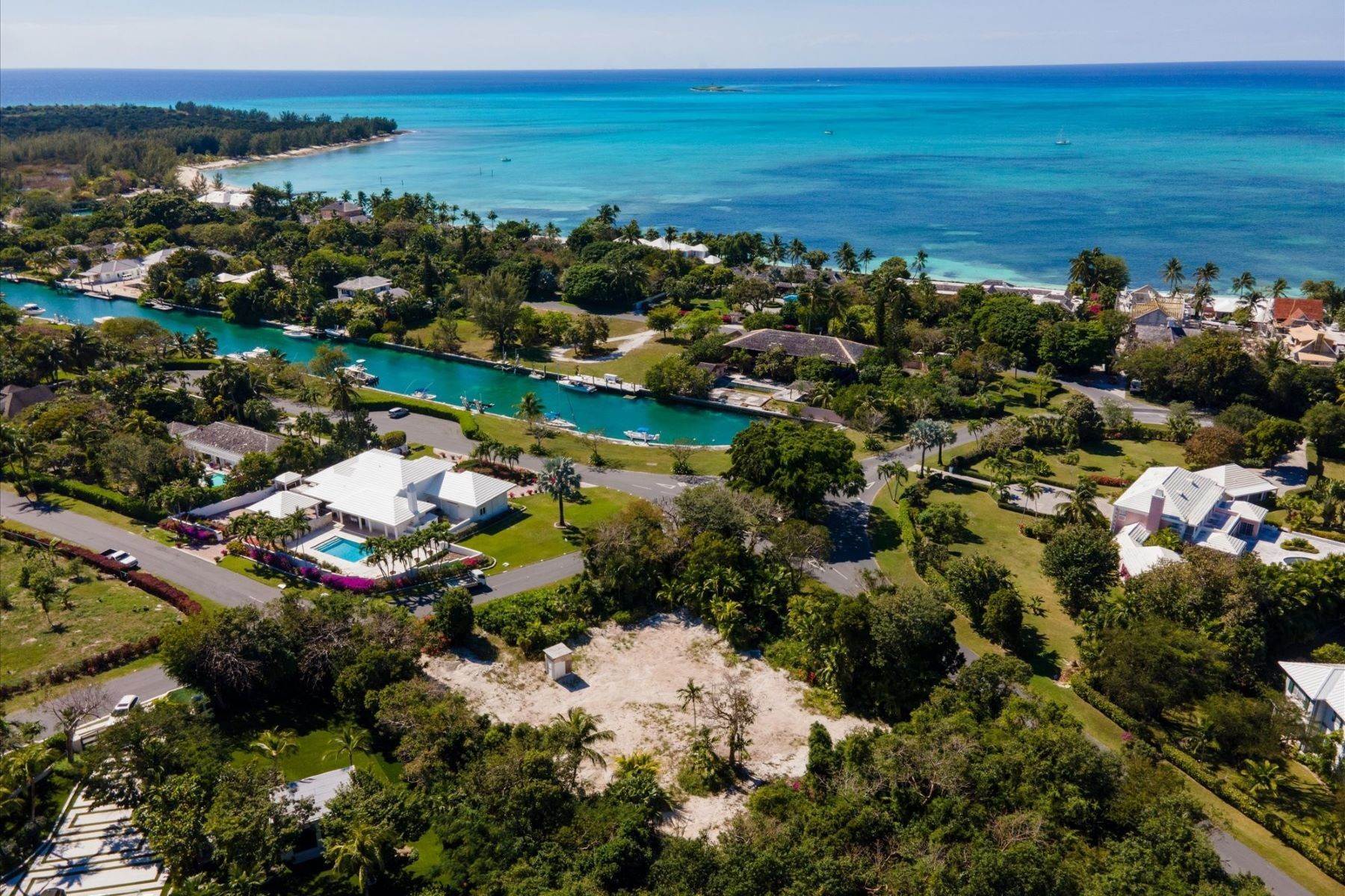 2. Land for Sale at West Lyford Place Lyford Cay, Nassau and Paradise Island Bahamas