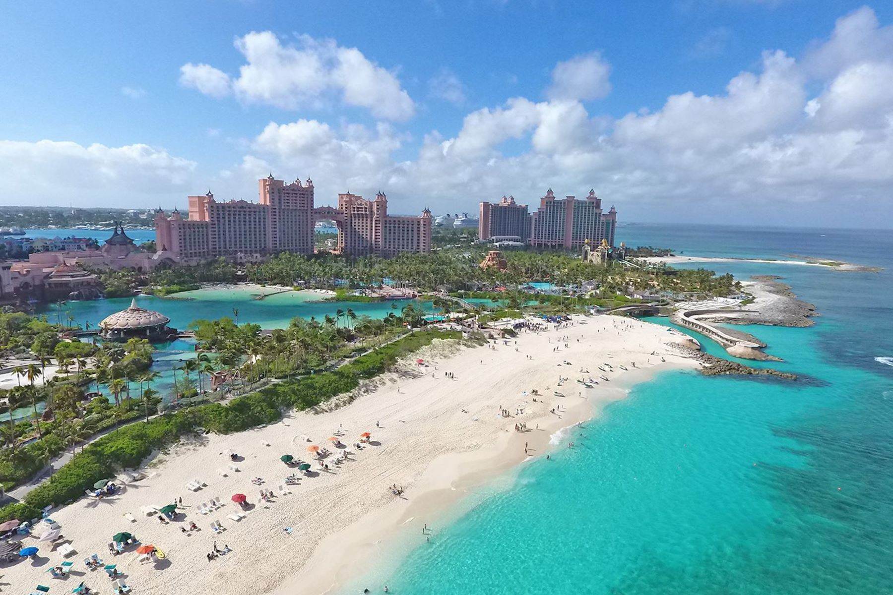 Condominiums for Sale at The Reef Residences At Atlantis, Paradise Island, Nassau and Paradise Island Bahamas
