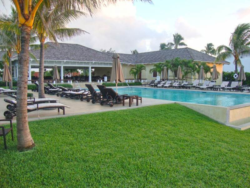 5. Land for Sale at Lot in Ocean Club Estates Ocean Club Estates, Paradise Island, Nassau and Paradise Island Bahamas